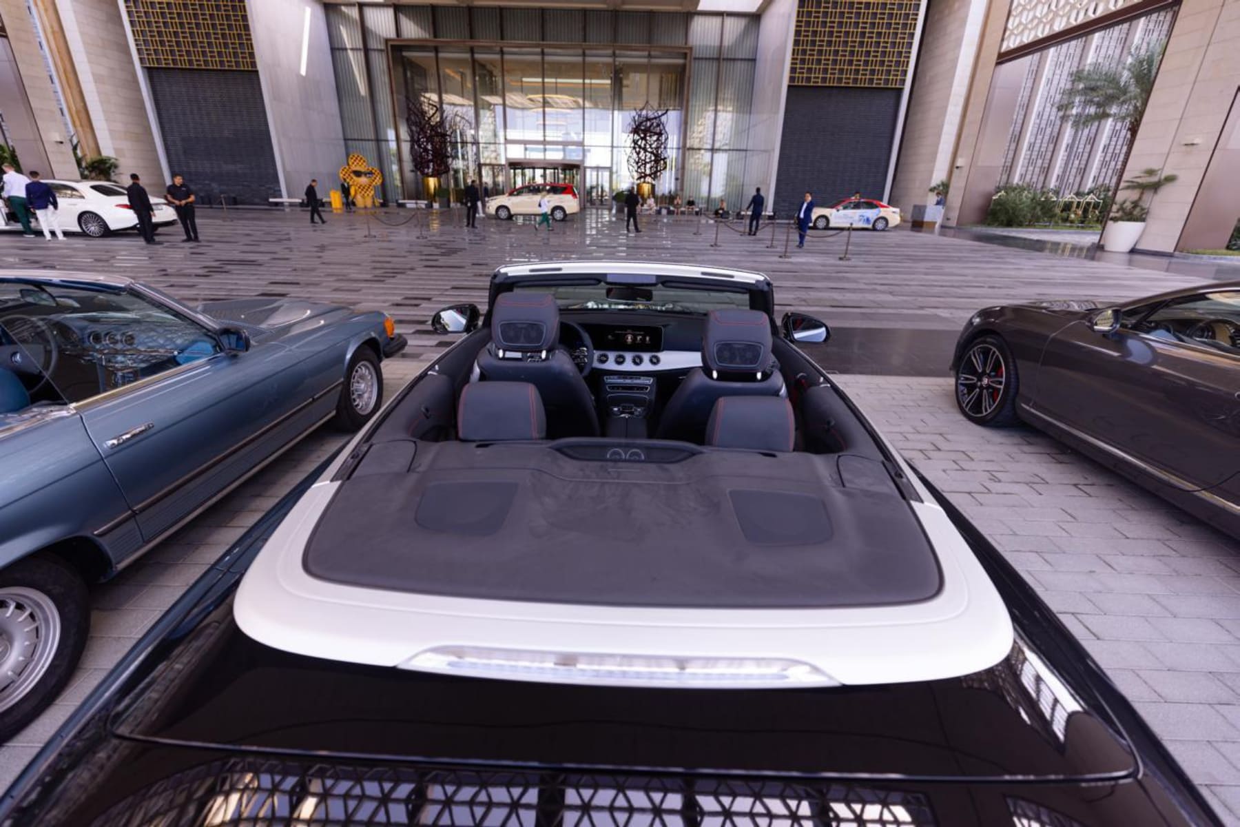 Mercedes-Benz E-Class view 2