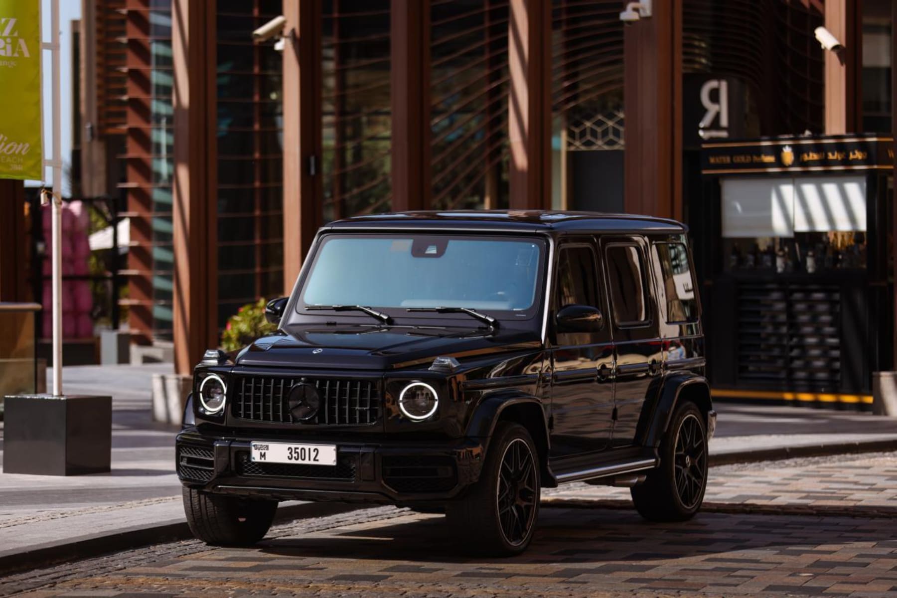 Mercedes-AMG G63 view 9