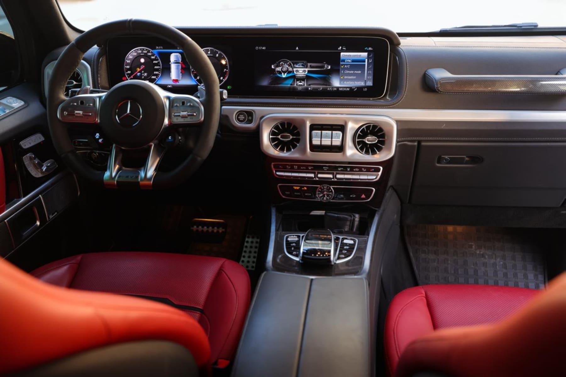 Mercedes-AMG G63 view 16