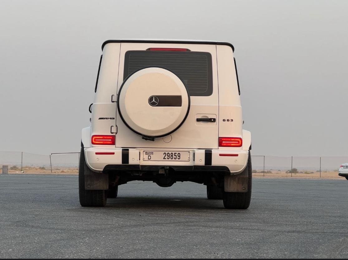 Mercedes-AMG G63 view 2