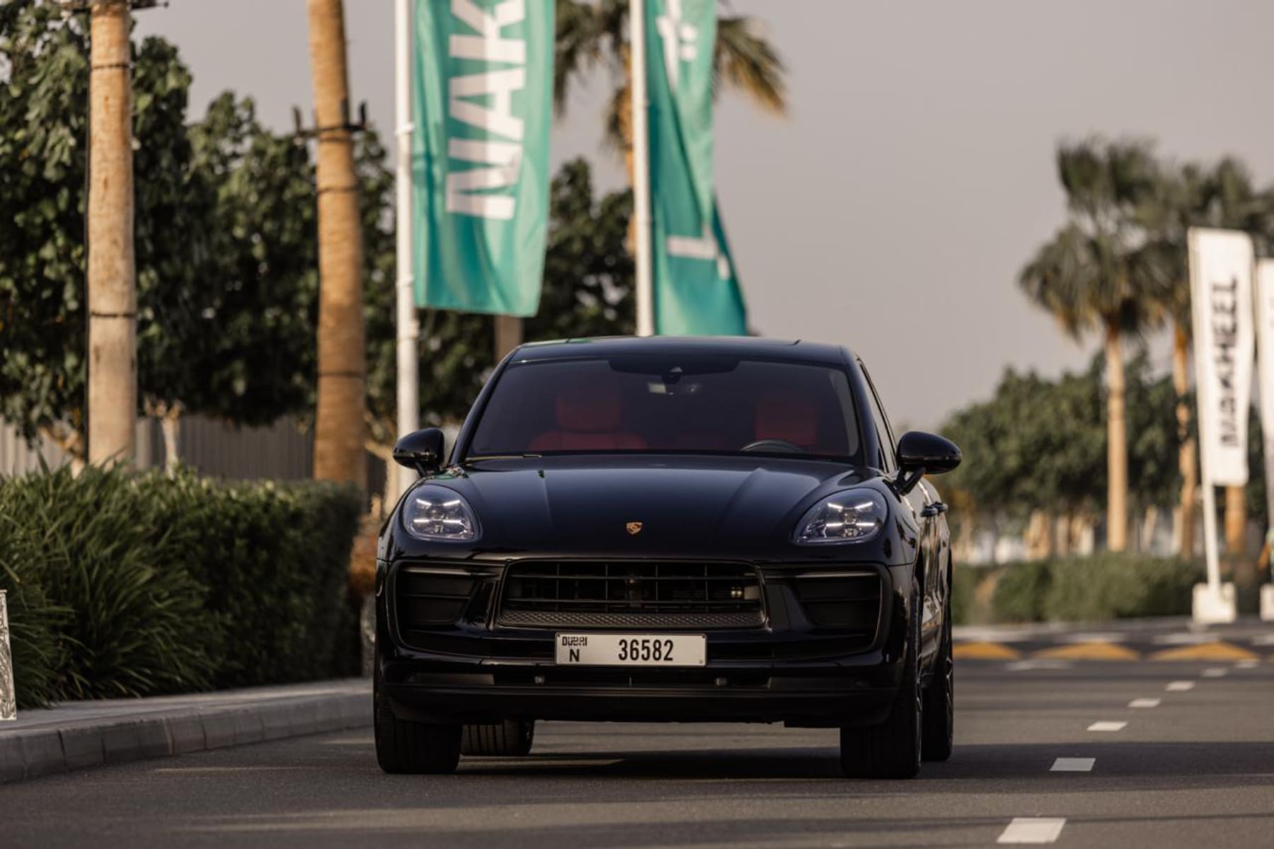 Porsche Macan view 7