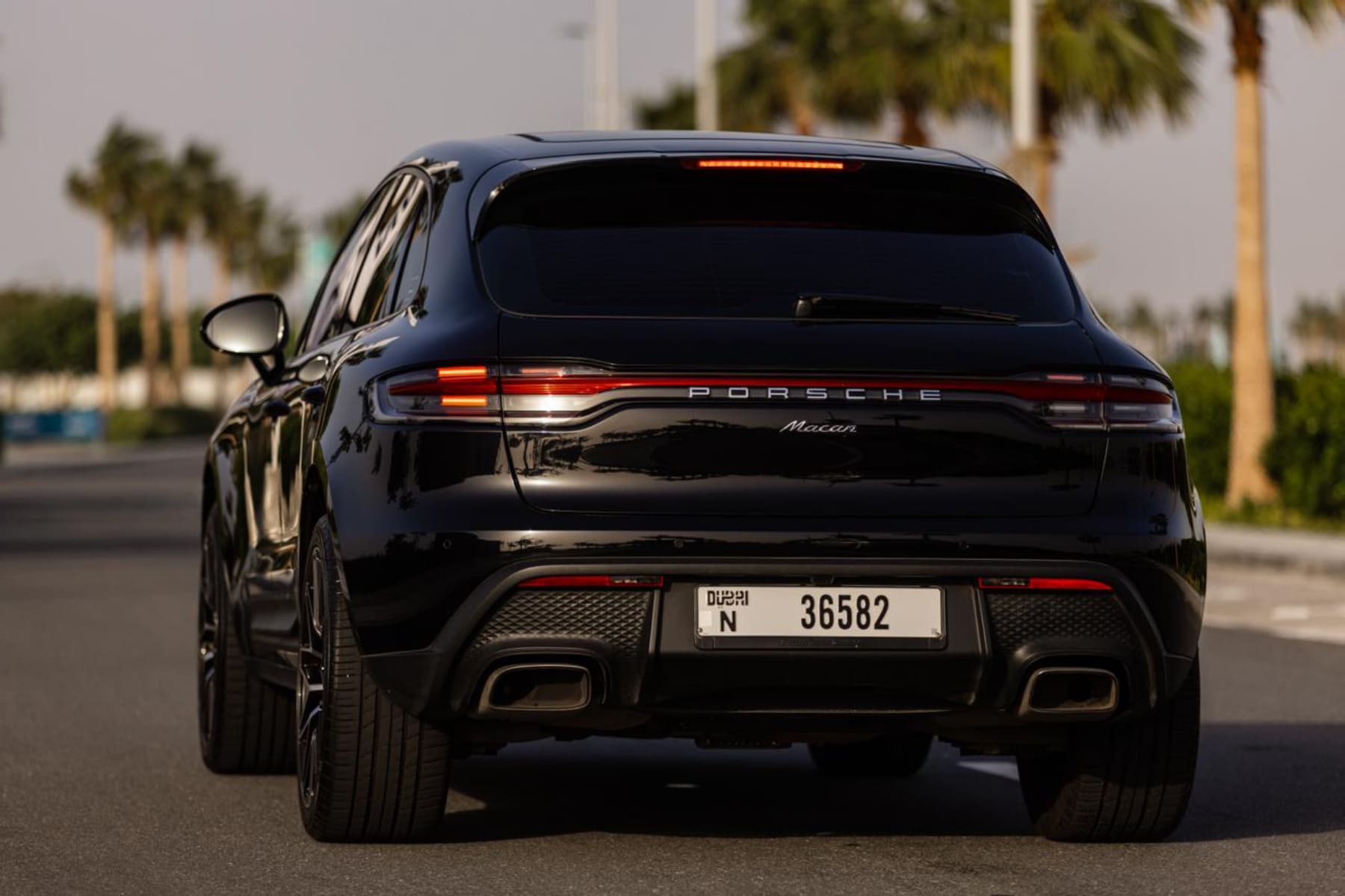 Porsche Macan view 10