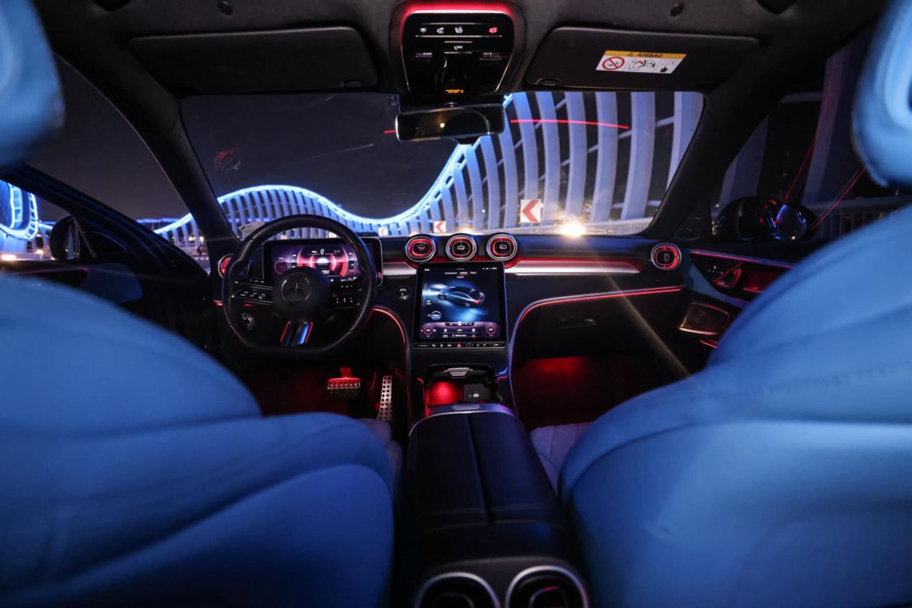 Mercedes C-Class view 3